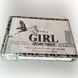 'It's a Girl' 25 Cigars from Arturo Fuente, Sealed